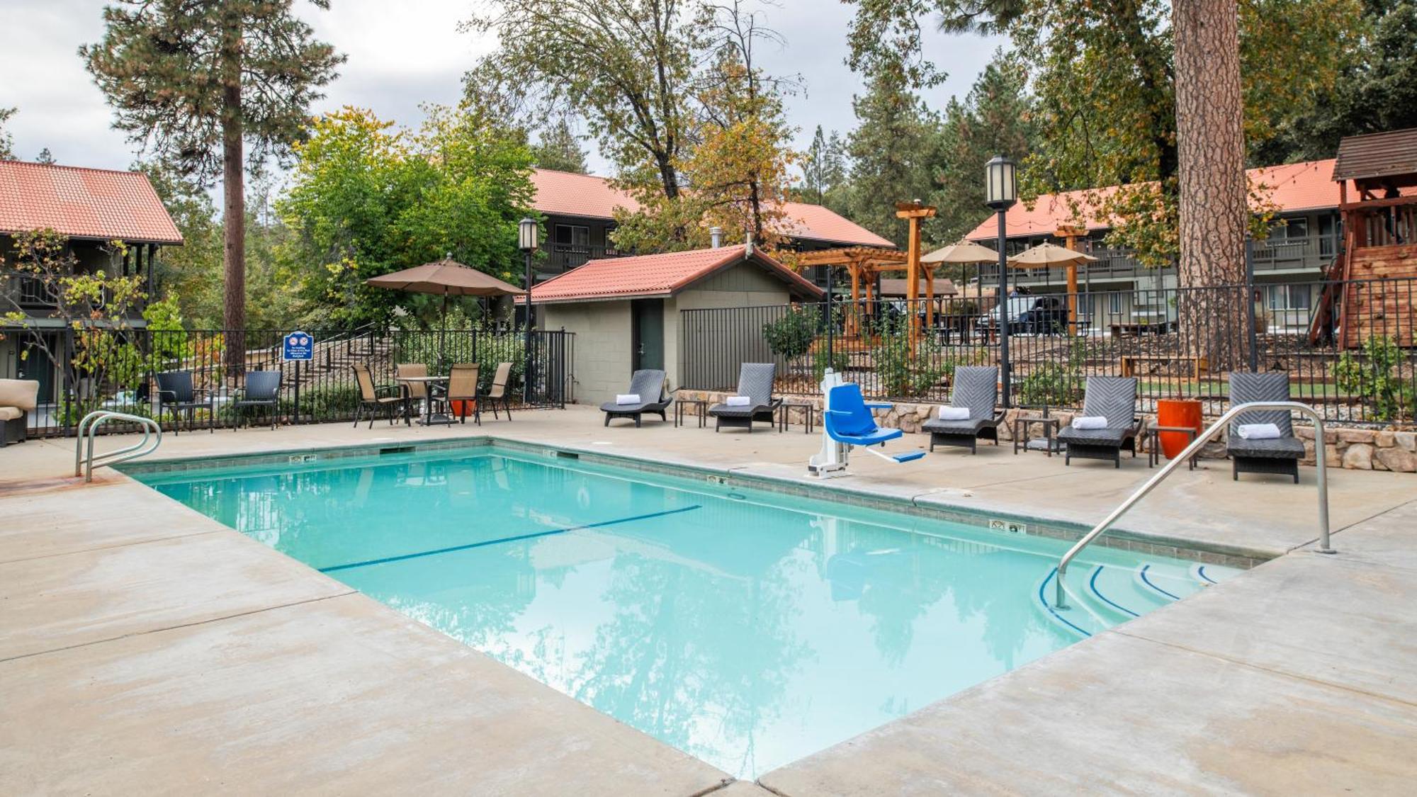 Buck Meadows Lodge Groveland Εξωτερικό φωτογραφία
